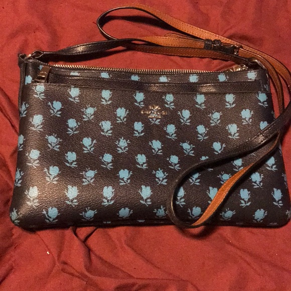 coach flower crossbody